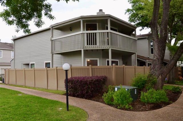 2379 Briarwest Boulevard 55, Houston, TX 77077