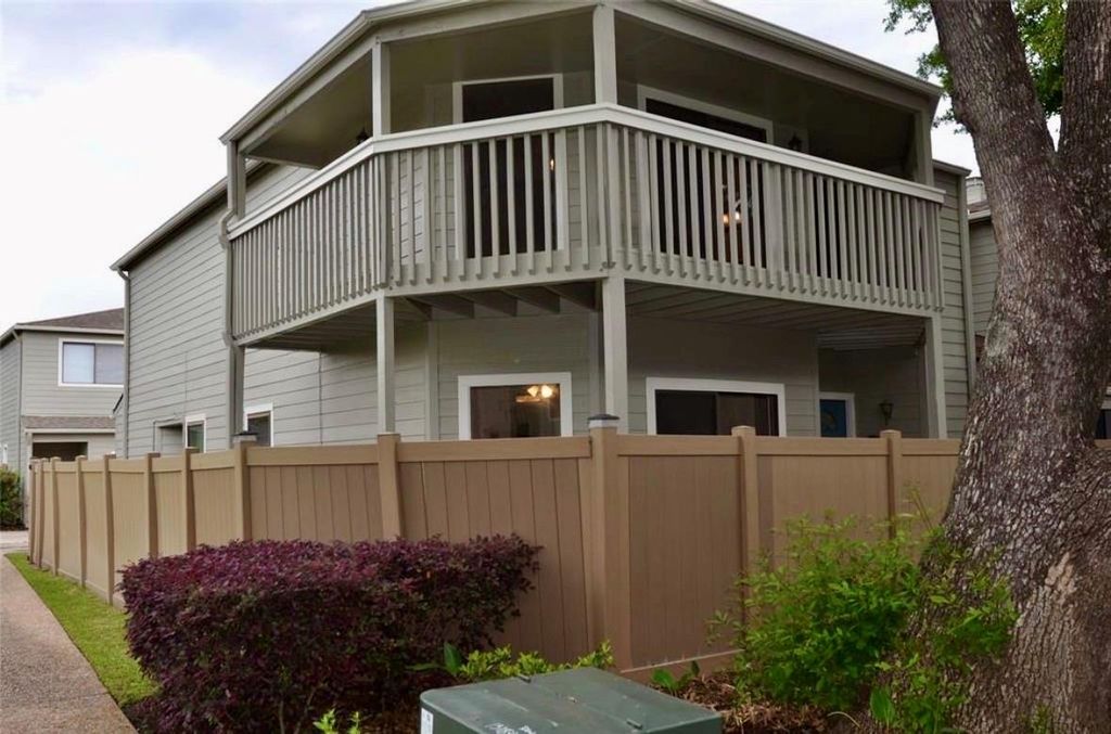 2379 Briarwest Boulevard 55, Houston, TX 77077