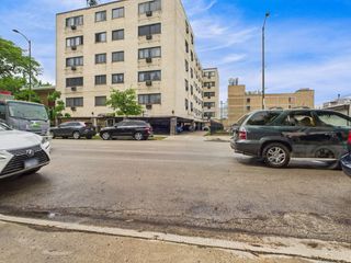7540 N RIDGE Avenue 2B, Chicago, IL 60645