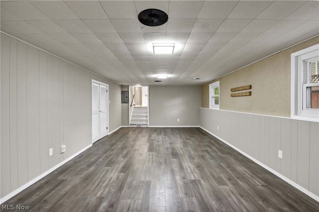 24420 S Oxford Oval, North Olmsted, OH 44070