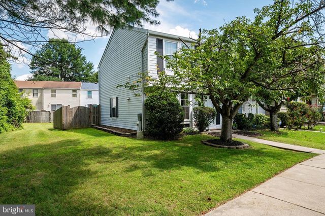 2827 NOMAD CT E, Bowie, MD 20716