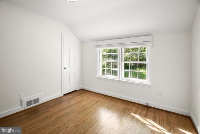 5920 WELBORN DR, Bethesda, MD 20816
