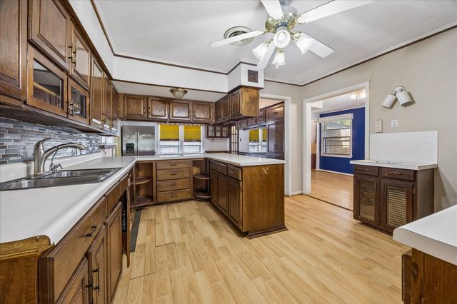 4029 Woodcraft Street, Houston, TX 77025
