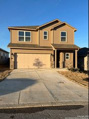 4215 Asher Alley, St Hedwig, TX 78152