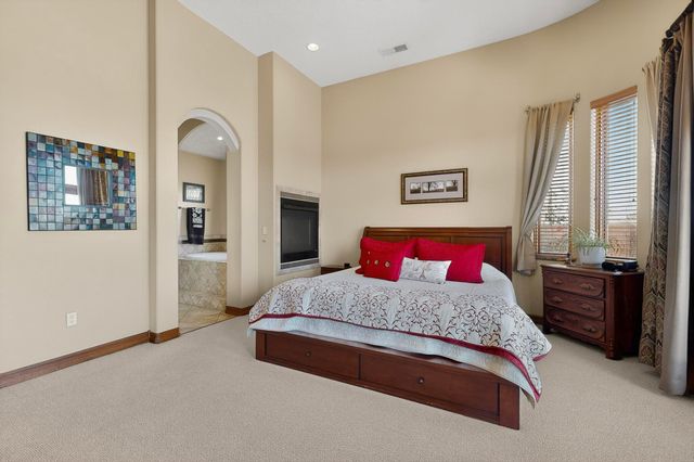 1118 Palo Alto Court, Bernalillo, NM 87004