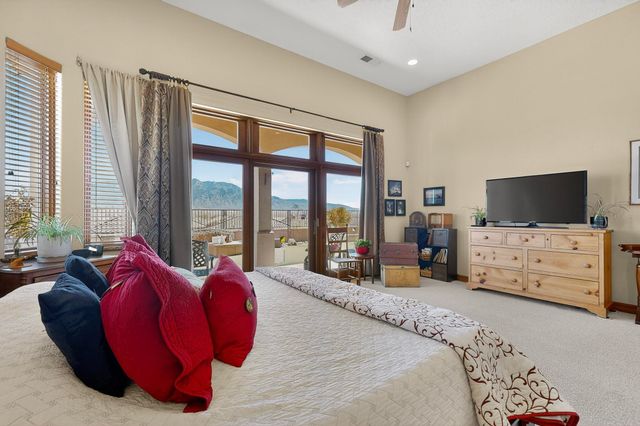 1118 Palo Alto Court, Bernalillo, NM 87004