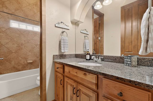 1118 Palo Alto Court, Bernalillo, NM 87004