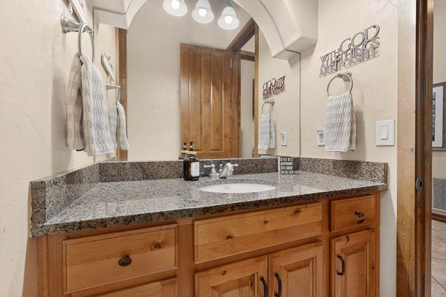 1118 Palo Alto Court, Bernalillo, NM 87004