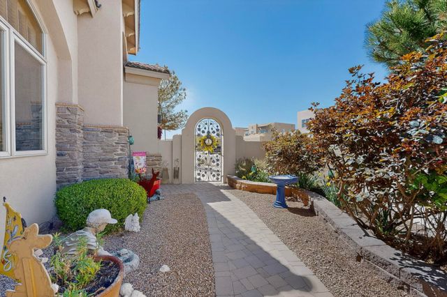 1118 Palo Alto Court, Bernalillo, NM 87004