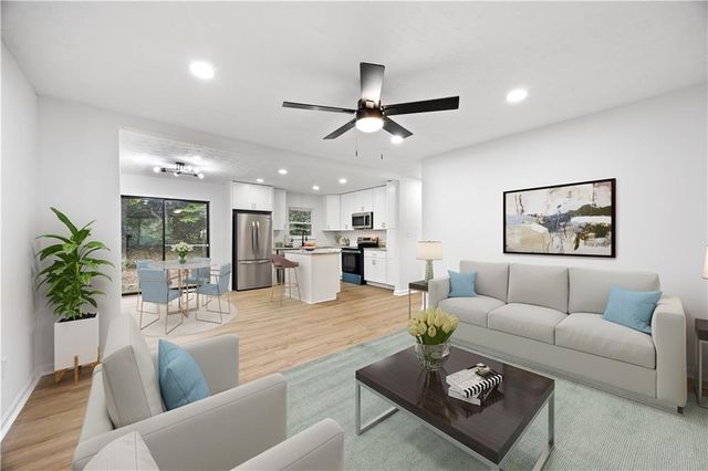 1517 Colony East Circle, Stone Mountain, GA 30083