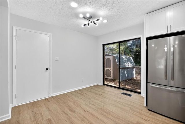 1517 Colony East Circle, Stone Mountain, GA 30083