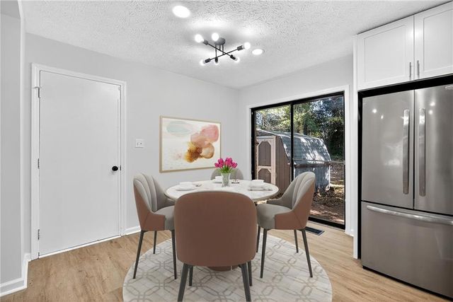 1517 Colony East Circle, Stone Mountain, GA 30083