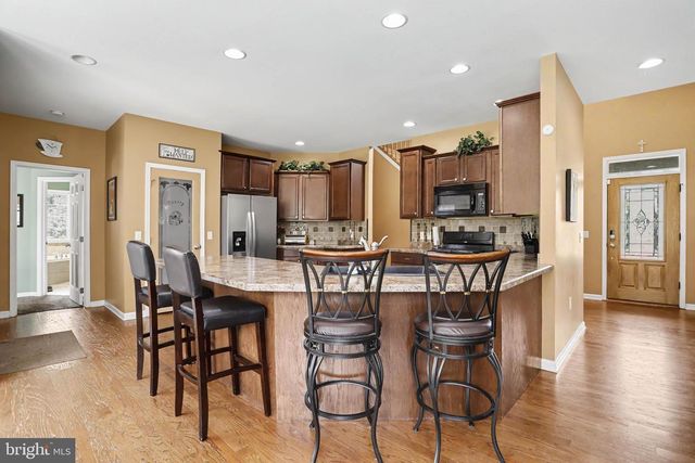 654 OLD QUAKER RD, Lewisberry, PA 17339