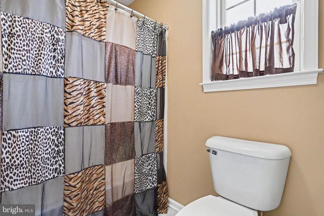 654 OLD QUAKER RD, Lewisberry, PA 17339