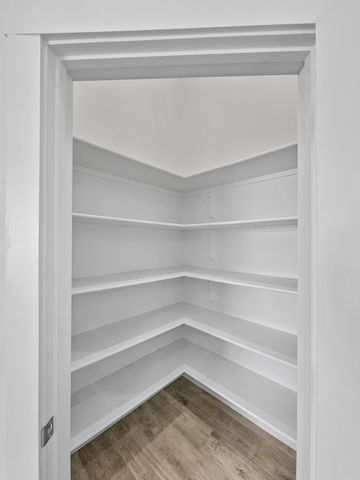 21 Flower Garland Road, Santa Fe, NM 87508