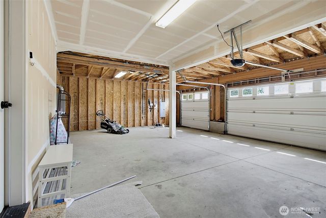 27911 155th Place SE, Kent, WA 98042