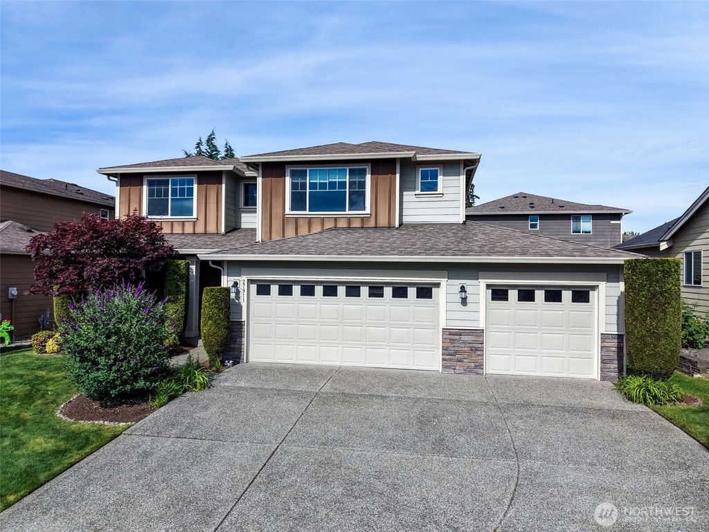 27911 155th Place SE, Kent, WA 98042