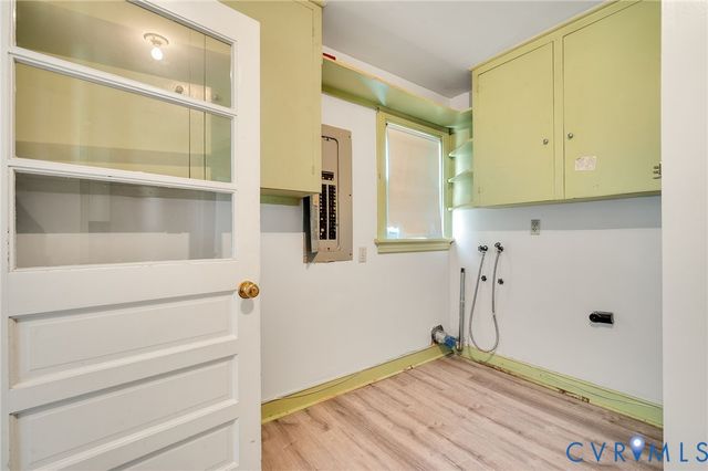 1105 Rossford Rd, Henrico, VA 23227