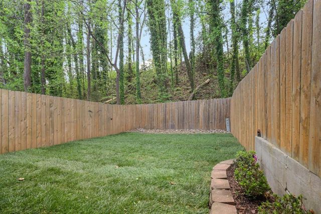 3561 Kennesaw Station Drive NW, Kennesaw, GA 30144