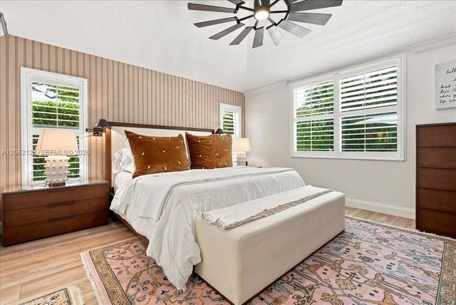 894 Spoonbill Circle, Weston, FL 33326