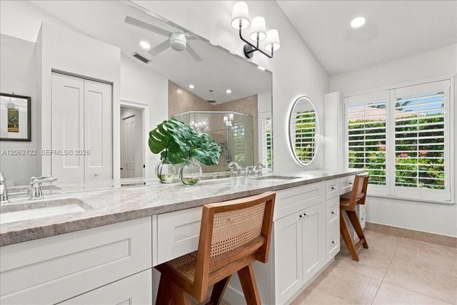 894 Spoonbill Circle, Weston, FL 33326