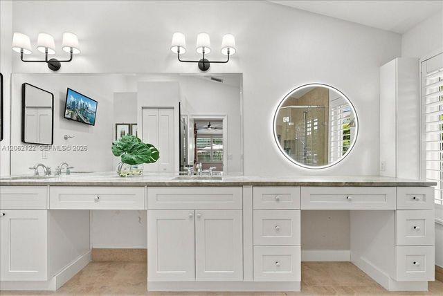 894 Spoonbill Circle, Weston, FL 33326
