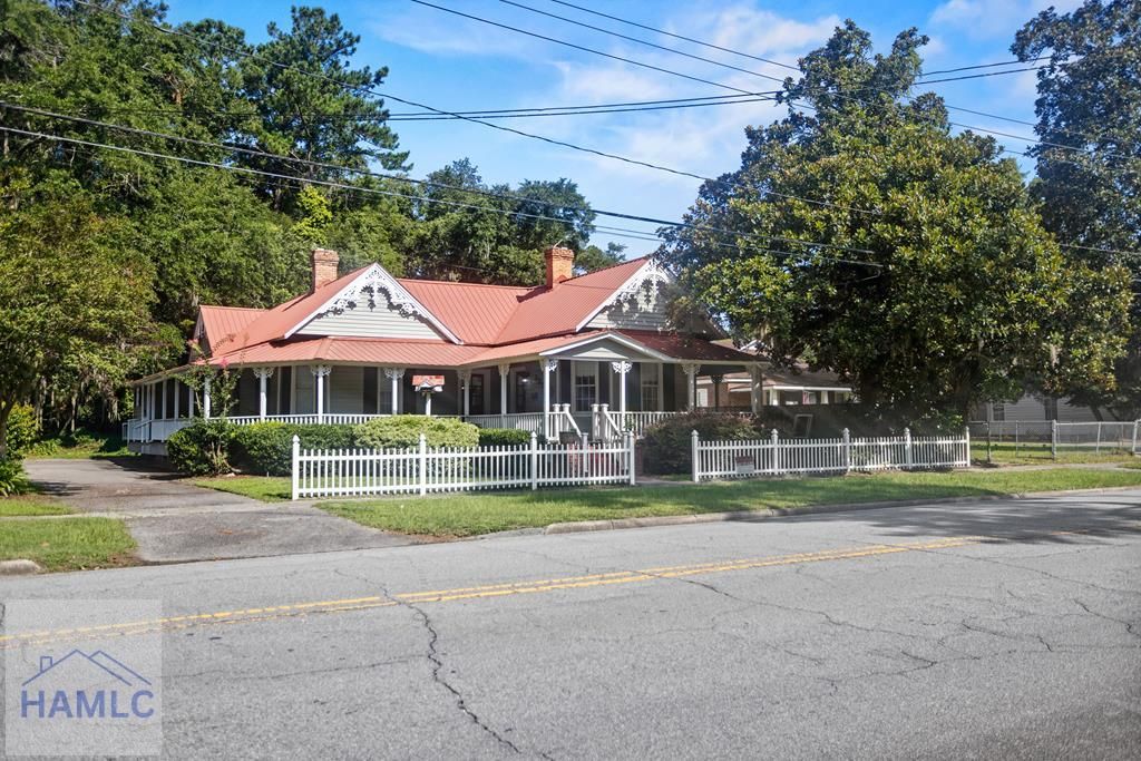 325-323 N Main Street, Hinesville, GA 31313