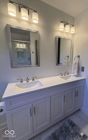 12723 Wembly Road, Carmel, IN 46033