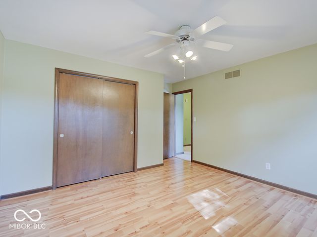 12723 Wembly Road, Carmel, IN 46033