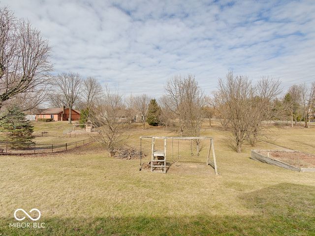 12723 Wembly Road, Carmel, IN 46033