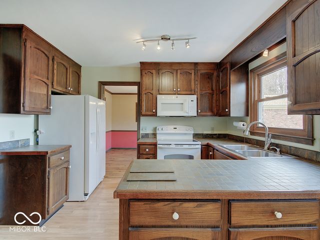 12723 Wembly Road, Carmel, IN 46033