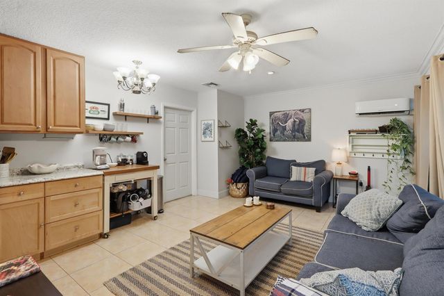 1900 CARISSA Road, Lake Clarke Shores, FL 33406