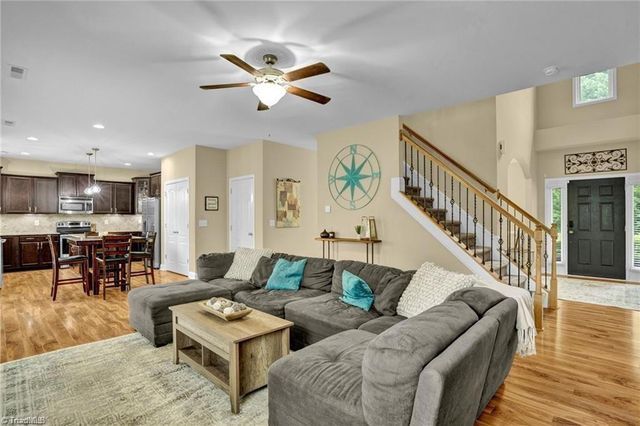 991 Beesons Field Drive, Kernersville, NC 27284