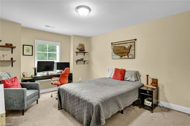 991 Beesons Field Drive, Kernersville, NC 27284