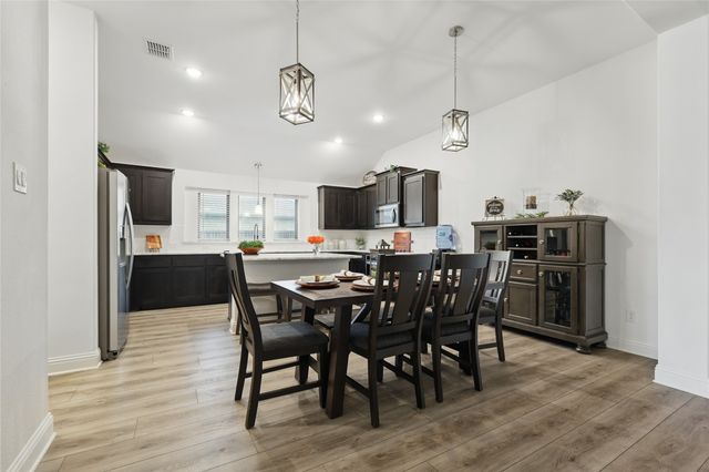 250 Wilmette Avenue, Oak Point, TX 75068