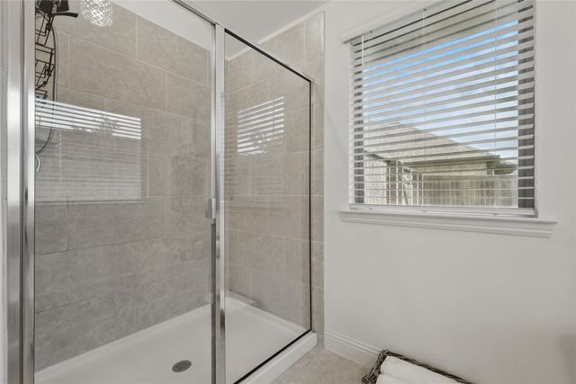 250 Wilmette Avenue, Oak Point, TX 75068