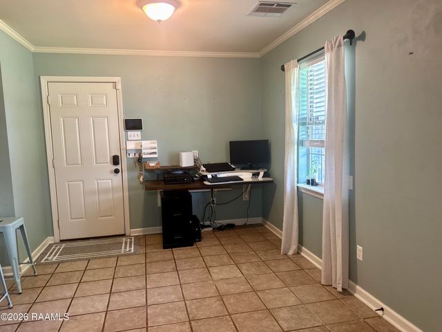 101 Sugar Creek Drive, Youngsville, LA 70592