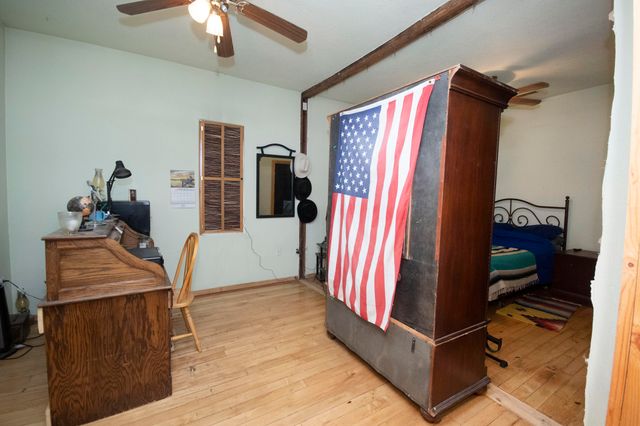 517 E Reinken Avenue, Belen, NM 87002
