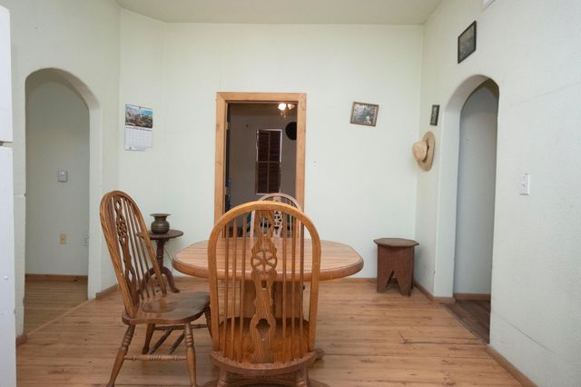 517 E Reinken Avenue, Belen, NM 87002