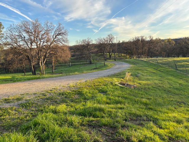 17720 W State Highway 36, Red Bluff, CA 96080