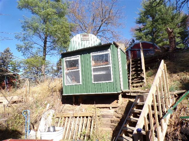 18095 242nd Avenue, Bettendorf, IA 52722