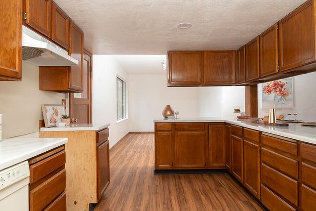 520 Tetherow Road, Williams, OR 97544