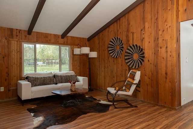 520 Tetherow Road, Williams, OR 97544