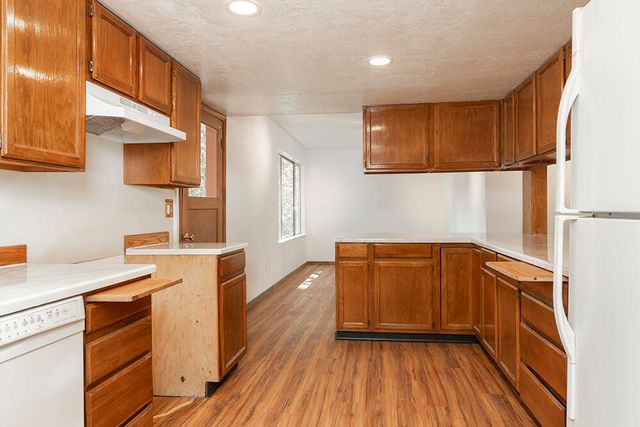520 Tetherow Road, Williams, OR 97544