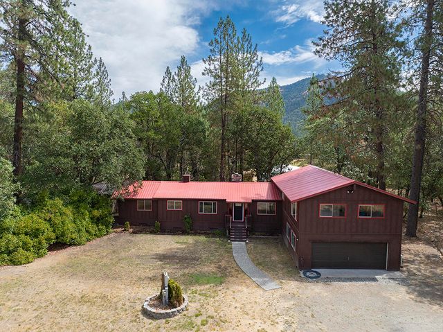520 Tetherow Road, Williams, OR 97544