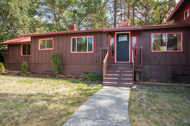 520 Tetherow Road, Williams, OR 97544