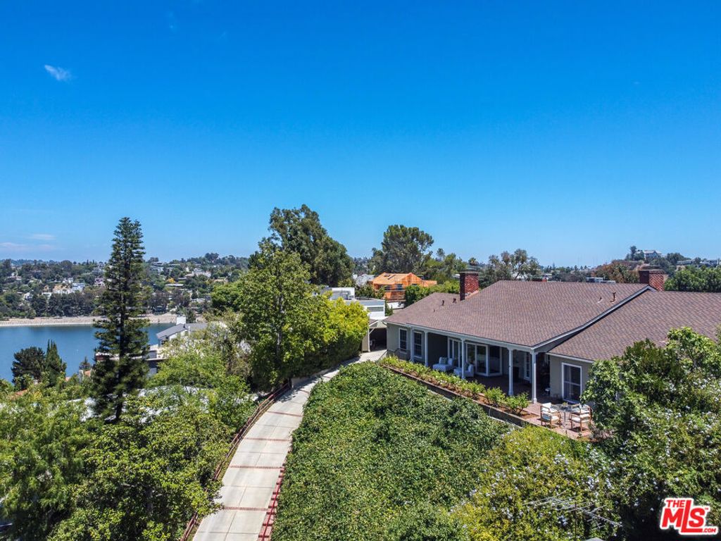 2059 Kenilworth Avenue, Los Angeles, CA 90039 — photo 3
