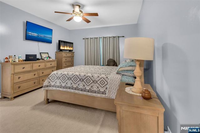 5 Carpenter Place, Sparta, NJ 07871