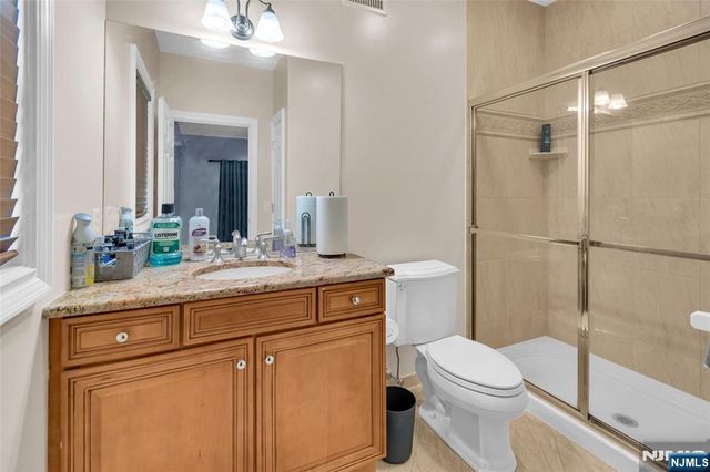 5 Carpenter Place, Sparta, NJ 07871