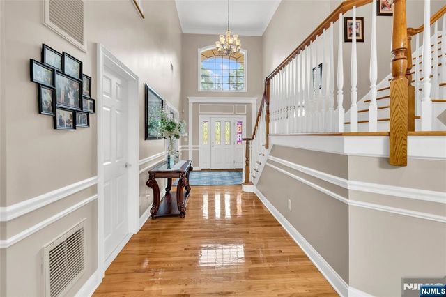 5 Carpenter Place, Sparta, NJ 07871